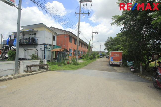 ขายกิจการหอพักอพาร์ทเม้นท์ 18ห้อง ที่ดิน 200ตารางวา ผู้เช่าเต็ม เลียบคลองสี่วาพาสวัสดิ์ ใกล้ศูนย์ดูแลผู้สูงอายุโรงพยาบาลศิริราช โรงเรียนวัดบางปิ้ง ถนนเศรษฐกิจ1 คุ้มค่าน่าลงทุน