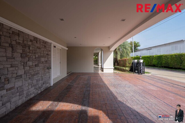 บ้านหรูบางนา TwoGrandeMonaco บางนา-วงแหวน (หลังมุม) บ้านเลขมงคล8 ร่มรื่น ใกล้เมกาบางนา