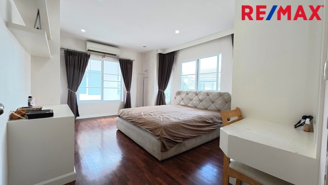 ขายบ้านเดี่ยว หมู่บ้านแกรนด์ คาซ่า ตากสินพระราม2 ซอย28 บ้านหรูจอมทองบางมด Casa Grand Taksin-Rama2