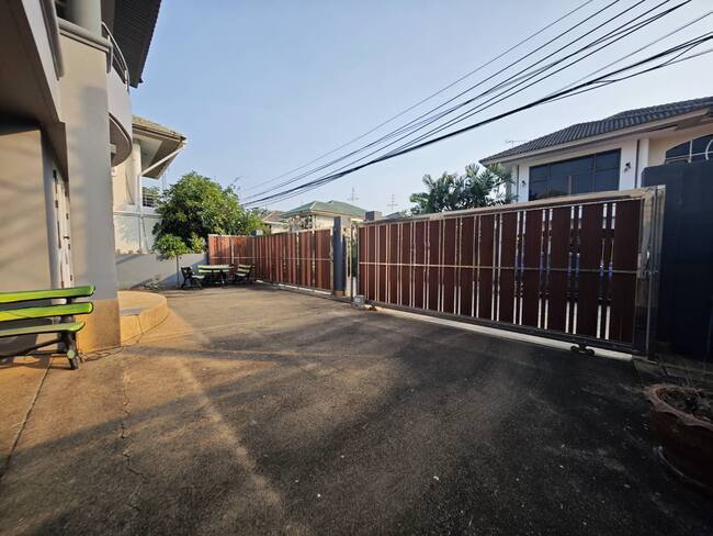 บ้านเดี่ยวใกล้ศูนย์ราชการนนทบุรี 53 ตร.ว. ราคาโดนใจ