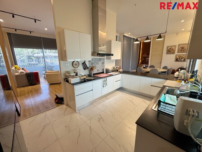 ขายบ้านชั้นเดียวสไตล์ Penthouse หมู่บ้าน ชัยพฤกษ์ วัดลาดปลาดุก วงแหวน–รัตนาธิเบศร์