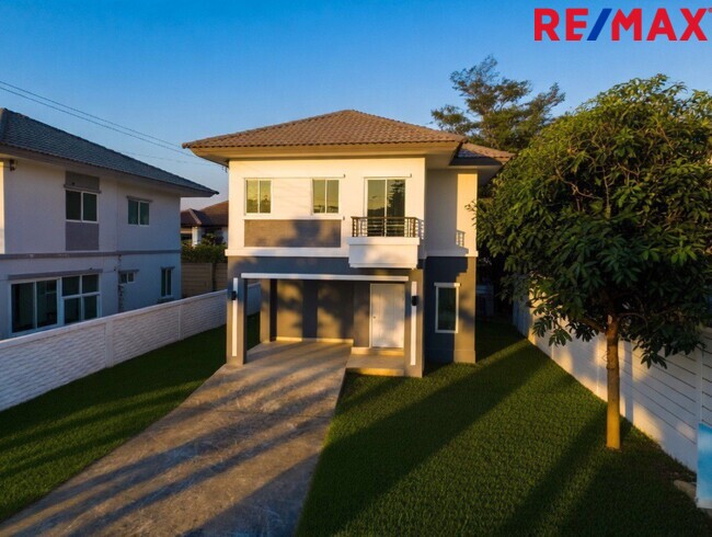 ขายบ้านเดี่ยว รีโนเวทใหม่ The Plant ราชพฤกษ์ หลังริม 66 ตร.วา (เดอะ แพลนท์ ราชพฤกษ์) ถูกที่สุดในโครงการ ใกล้วงเวียนพระราม 5 และ Central Westville