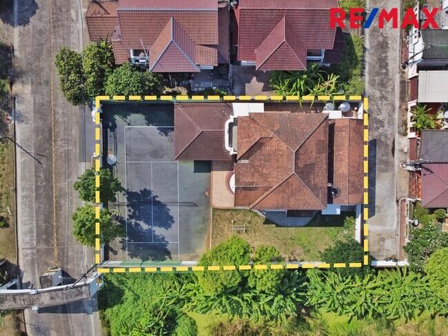 ขายที่ดินพร้อมบ้าน 250 ตร.วา หลังแรก ถนนเมน ภัสรี พุทธมณฑลสาย 2 ซอย 5 | เหมาะปลูกบ้านหรู / รีโนเวท