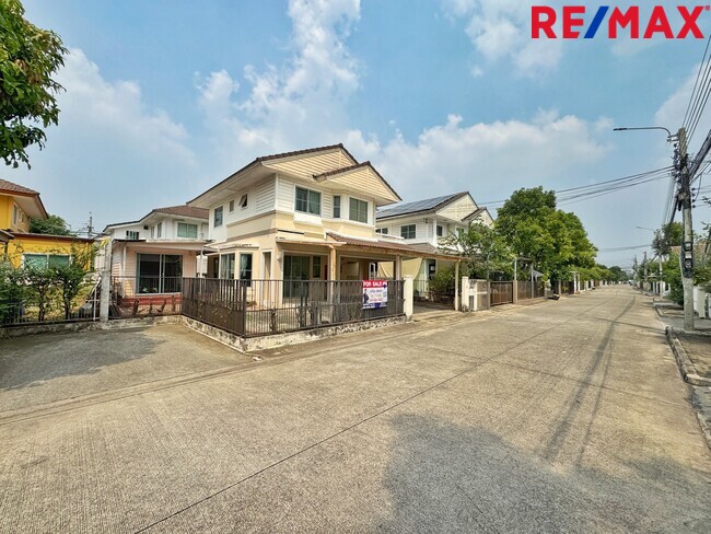 ขายบ้านเดี่ยว พฤกษ์ลดา ติวานนท์–ราชพฤกษ์ LAND & HOUSES | 4 ห้องนอน | ราคา 3.19 ล้าน ราคาถูกที่สุดในโครงการ