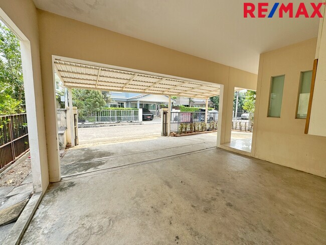 ขายบ้านเดี่ยว พฤกษ์ลดา ติวานนท์–ราชพฤกษ์ LAND & HOUSES | 4 ห้องนอน | ราคา 3.19 ล้าน ราคาถูกที่สุดในโครงการ