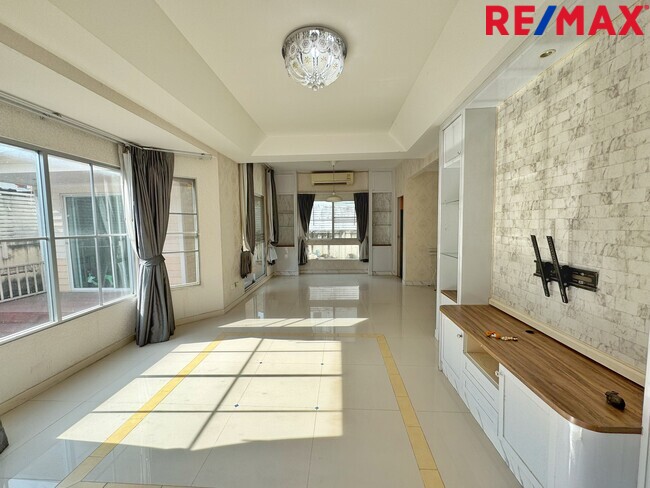 ขายบ้านเดี่ยว พฤกษ์ลดา ติวานนท์–ราชพฤกษ์ LAND & HOUSES | 4 ห้องนอน | ราคา 3.19 ล้าน ราคาถูกที่สุดในโครงการ