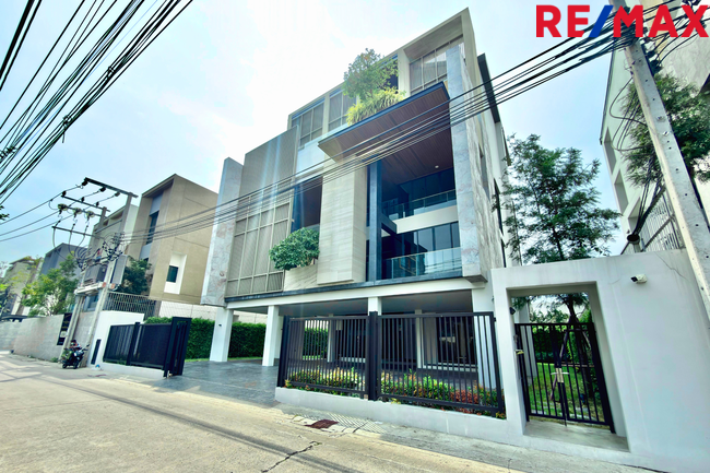 ขายโฮมออฟฟิศ Home Office โครงการ Penton อารีย์ ใจกลางเมือง 5 ชั้น 140 ตารางวา ทำเลดีมาก