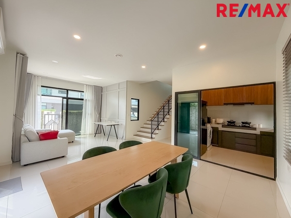 เช่า บ้านเดี่ยวแกรนด์ บริทาเนีย วงแหวน-รามอินทรา บ้านหลังมุม (พร้อมอยู่อาศัย) 4 ห้องนอน แอร์ 5 เครื่อง