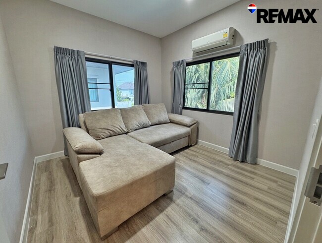 ขายขาดทุนกว่าล้าน! บ้านเดี่ยVenue Flow แจ้งวัฒนะ หลังใหญ่ 73 ตร.ว. ตำแหน่ง Rare Item วิวสวนส่วนกลางหน้าบ้าน (ไม่ชนใคร) 5 นอน สภาพใหม่พร้อมอยู่