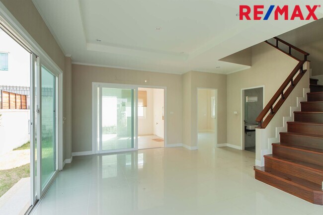 ขายบ้านเดี่ยว หมู่บ้านศุภาลัย ไพรด์ ประชาอุทิศ (Supalai Pride Prachauthit) ถนนเมน กว้าง 12 เมตร