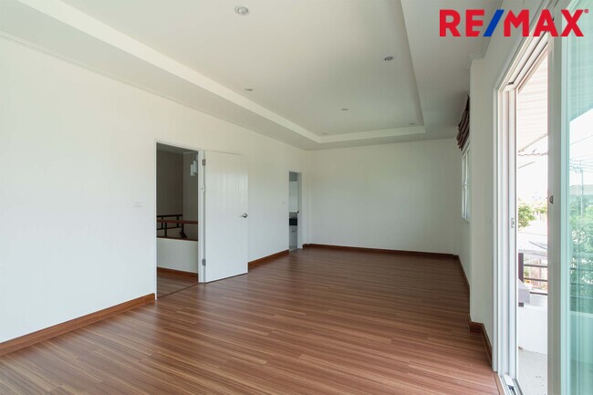 ขายบ้านเดี่ยว หมู่บ้านศุภาลัย ไพรด์ ประชาอุทิศ (Supalai Pride Prachauthit) ถนนเมน กว้าง 12 เมตร