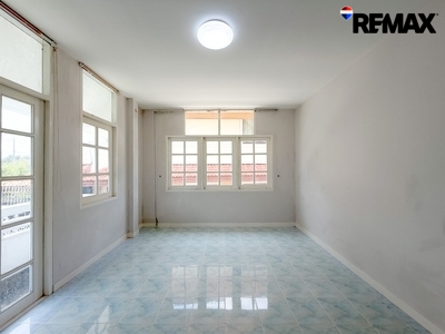 โฮมเพลสรามคำแหง140 (Home Place Ramkhamhaeng) บ้านเดี่ยว 2 ชั้น พื้นที่ 70 ตารางวา โรงเรียนนานาชาติAscot ใกล้รถไฟฟ้าสายสีส้ม สถานีน้อมเกล้า