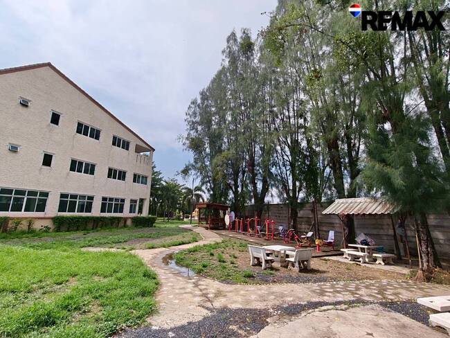 ขายบ้าน ฉัตรหลวง13 บ้านเดี่ยว75ตร.ว. สวยพร้อมอยู่ ใกล้แม็คโครปทุมธานีเพียง2.3ก.ม.