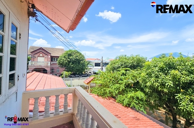 ขาย บ้านเดี่ยว 128 ตร.วา เอกชัย 10/1 บ้านหลังใหญ่ สภาพดี ขายเพียง 6.45 ล้านบาท เข้าซอยเพียง 500 ม. เดินทางสะดวก