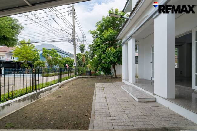 (มาใหม่) บ้านเดี่ยวน่าอยู่ หมู่บ้านภานุ พุทธมณฑลสาย 1 64.7 ตารางวา, รีโนเวทแล้วทาสีใหม่!