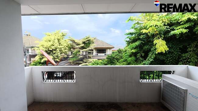 ขายบ้านเดี่ยวหลังใหญ่โซนบางแคหมู่บ้าน บ้านเลิศสิริเพชรเกษม88 กาญจนาภิเษก7