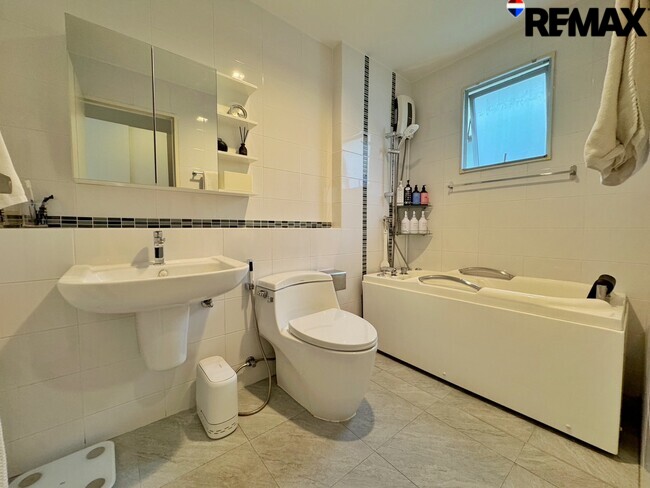 ขายบ้านเดี่ยว Casa Presto ราชพฤกษ์–แจ้งวัฒนะ บ้านสวยพร้อมอยู่ Built-in ทั้งหลัง ราคาถูกที่สุดในโครงการ