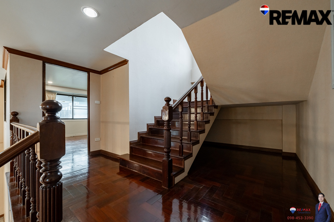 "บ้าน" แบบ Sky Terrace บนเส้น เจริญรัถ ใกล้ Icon Siam!! , 50 ตร.วา, 493 ตร.ม