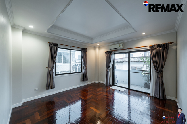 "บ้าน" แบบ Sky Terrace บนเส้น เจริญรัถ ใกล้ Icon Siam!! , 50 ตร.วา, 493 ตร.ม