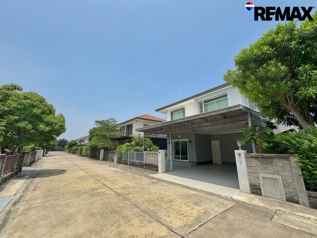ขายบ้านเดี่ยว Casa Presto ราชพฤกษ์–แจ้งวัฒนะ 50.7 ตร.ว. ต่อเติมครบ พร้อมอยู่ ใกล้ Central Westgate และโรงเรียนนานาชาติ DBS ราคา 5.09 ล้านบาท
