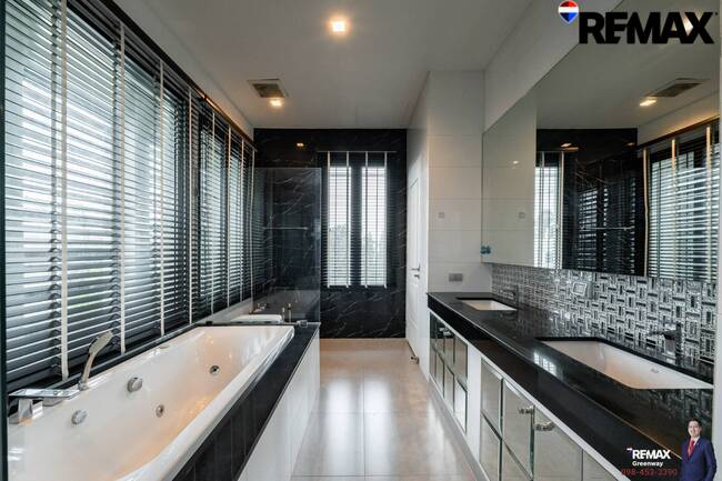 The Pavilla (Private Residences) Bangbon 3 : เดอะ พาวิลลา (ไพรเวท เรสซิเดนซ์) บางบอน 3