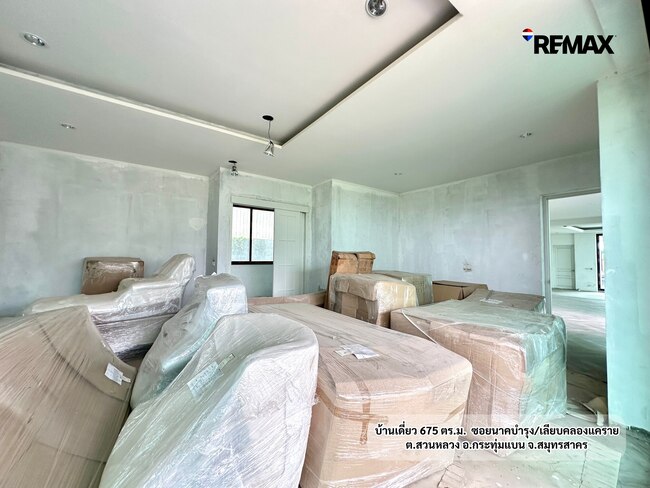 บ้านเดี่ยว 3 ชั้น 675 ตร.ม. สวนหลวง กระทุ่มแบน | สร้างเสร็จแล้ว พร้อมสระว่ายน้ำ บนที่ดิน 200 ตร.ว. | 16.5 ล้านบาท