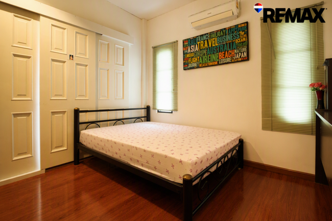 บ้านเดี่ยว บางแวก ราชพฤกษ์ จรัญสนิทวงศ์ เข้าซอยเพียง 200 เมตร 4 ห้องนอน 60 ตร.ว.