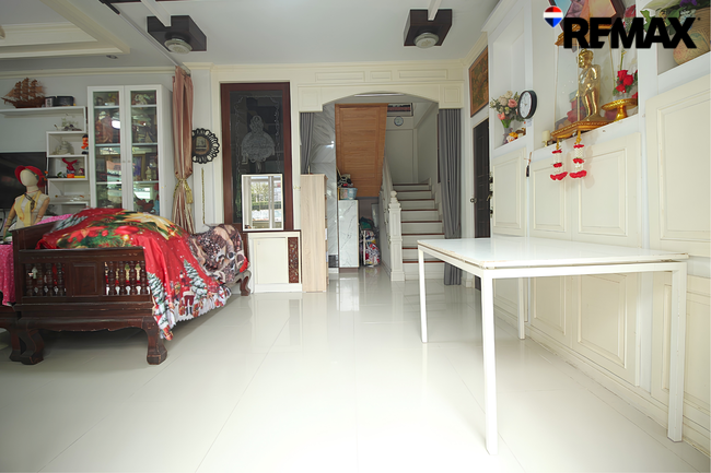 บ้านเดี่ยว บางแวก ราชพฤกษ์ จรัญสนิทวงศ์ เข้าซอยเพียง 200 เมตร 4 ห้องนอน 60 ตร.ว.