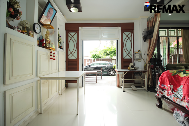 บ้านเดี่ยว บางแวก ราชพฤกษ์ จรัญสนิทวงศ์ เข้าซอยเพียง 200 เมตร 4 ห้องนอน 60 ตร.ว.