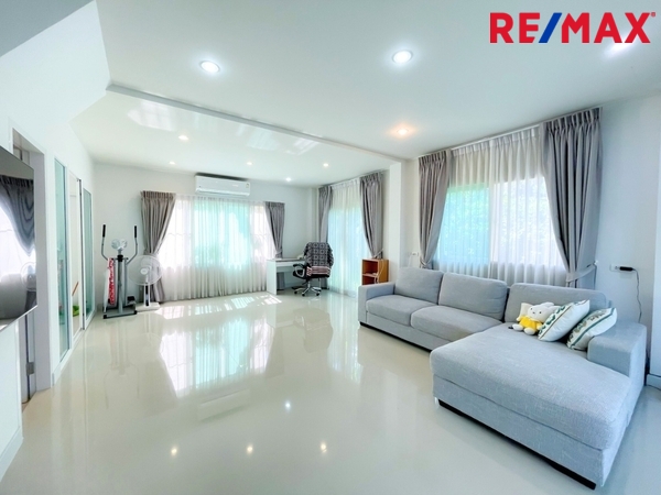 ศุภาลัย วิลล์ รามอินทรา 117 บ้านหลังริม พื้นที่ 48.1 ตารางวา พร้อมพื้นที่สีเขียวรอบบ้าน