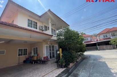 ขายบ้านเทพารักษ์ หมู่บ้านเฟื่องฟ้า 14 หลังมุม ติดถนนเมนโครงการ ซอยมังกร–นาคดี บางพลี แพรกษา สมุทรปราการ