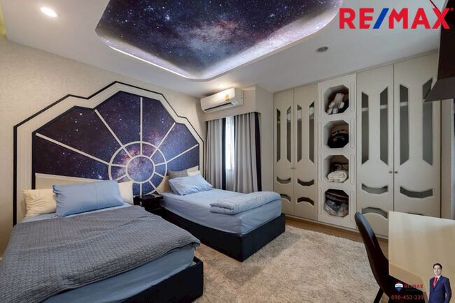 (มาใหม่! ) บ้านกลางเมือง สาทร-สุขสวัสดิ์ [บ้านตัวอย่าง] 42.2 ตร.วา 218 ตร.ม. 4 ห้องนอน 4 ห้องน้ำ + 1 ห้องทำงาน 3-4 ที่จอดรถ