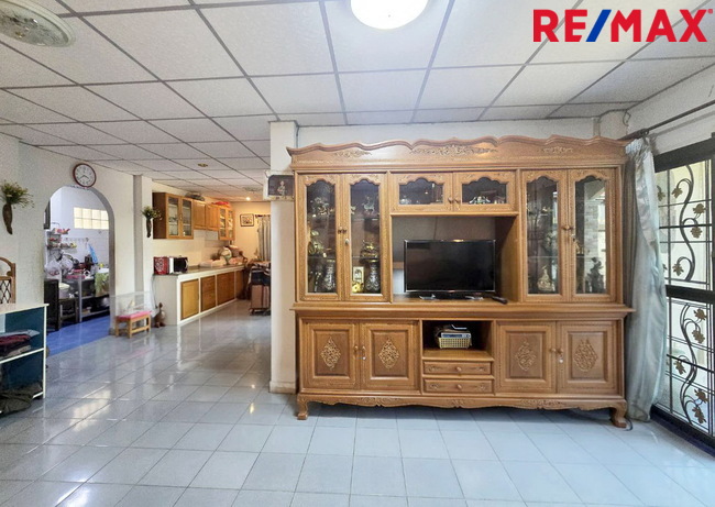 ขายบ้านแฝด หมู่บ้านทวีทอง 3 เพชรเกษม 69 เลียบคลองภาษีเจริญฝั่งเหนือ