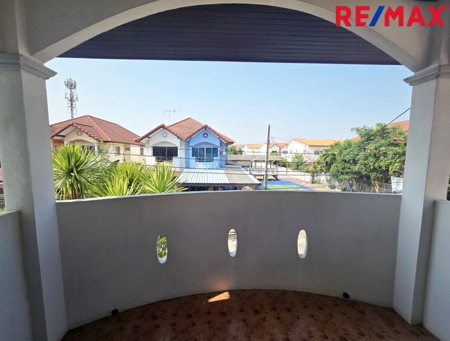 ขายบ้านแฝด หมู่บ้านทวีทอง 3 เพชรเกษม 69 เลียบคลองภาษีเจริญฝั่งเหนือ