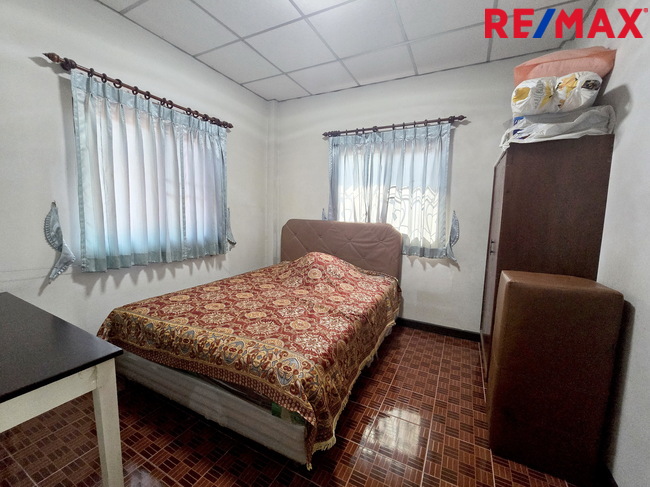 ขายบ้านแฝด หมู่บ้านทวีทอง 3 เพชรเกษม 69 เลียบคลองภาษีเจริญฝั่งเหนือ