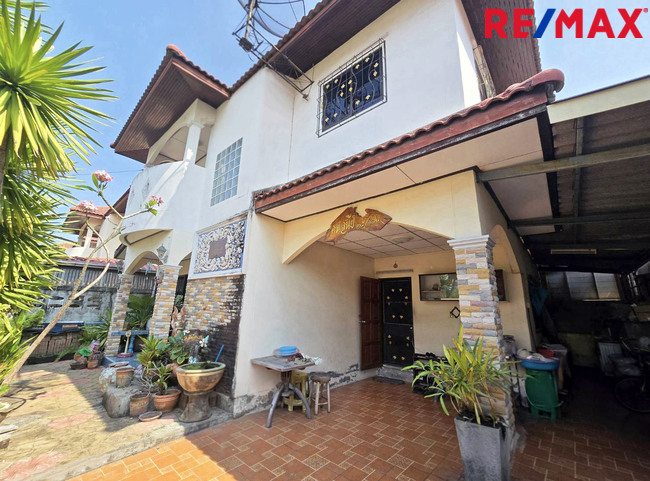 ขายบ้านแฝด หมู่บ้านทวีทอง 3 เพชรเกษม 69 เลียบคลองภาษีเจริญฝั่งเหนือ