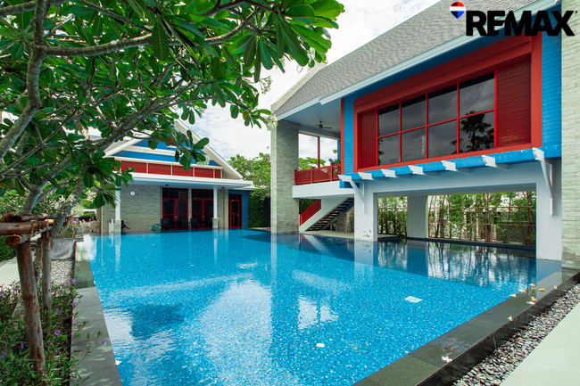 ขายบ้านแฝด วิลลาจจิโอ ปิ่นเกล้า-ศาลายา ถนนศาลาธรรมสพน์-พุทธมณฑล จากแลนด์แอนด์เฮ้าส์ บ้านหลังริม มีพื้นที่ สภาพดี