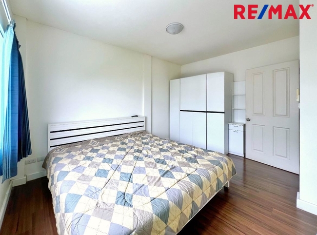 ขายทาวน์โฮม 3 ชั้น โครงการ Town Avenue พระราม 9 (กรุงเทพกรีฑา ซอย 7) ใกล้โรงเรียนนานาชาติเวลลิงตัน และ โรงเรียนนานาชาติไบรท์ตัน คอลเลจ