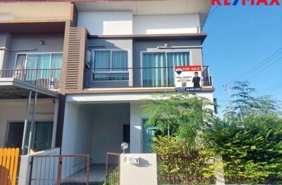 ทาวน์โฮมหลังมุม 2 ชั้น – โครงการเทอเรสพาร์ค เพชรเกษม–สาย 4 (บ้านสวยพร้อมอยู่)