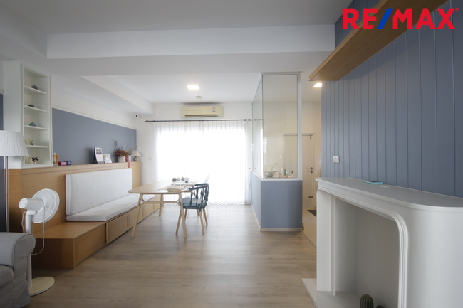 ทาวน์โฮมวิลลาจจิโอสุขสวัสดิ์ ประชาอุทิศ90 โครงการแลนด์แอนด์เอ้าส์ บ้านพร้อมอยู่ ตกแต่งเฟอร์แถมแอร์ 21.4วา ต้นโครงการ ใกล้ทางด่วนสุขสวัสดิ์ บางพลี เดินทางสะดวก