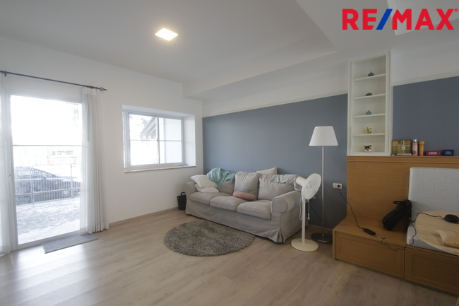 ทาวน์โฮมวิลลาจจิโอสุขสวัสดิ์ ประชาอุทิศ90 โครงการแลนด์แอนด์เอ้าส์ บ้านพร้อมอยู่ ตกแต่งเฟอร์แถมแอร์ 21.4วา ต้นโครงการ ใกล้ทางด่วนสุขสวัสดิ์ บางพลี เดินทางสะดวก