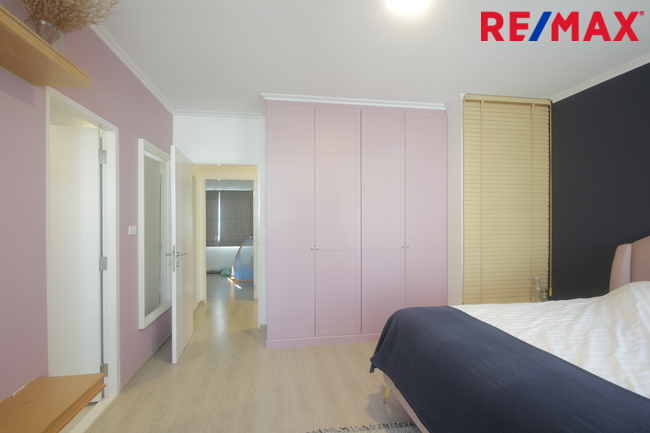 ทาวน์โฮมวิลลาจจิโอสุขสวัสดิ์ ประชาอุทิศ90 โครงการแลนด์แอนด์เอ้าส์ บ้านพร้อมอยู่ ตกแต่งเฟอร์แถมแอร์ 21.4วา ต้นโครงการ ใกล้ทางด่วนสุขสวัสดิ์ บางพลี เดินทางสะดวก