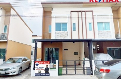 ขายด่วน! ทาวน์โฮมหลังมุม รีโนเวทใหม่ พร้อมอยู่ @ พลีโน เพชรเกษม 81