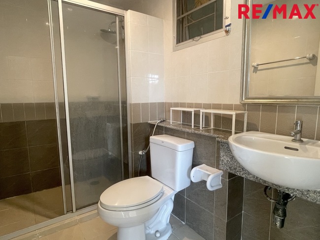 ขายทาวน์เฮ้าส์ หลังมุม แบริ่ง 58 หมู่บ้านศุภาลัย วิลล์ แบริ่ง Supalai Ville Bearingสุขุมวิท บางนา อ่อนนุช สุวรรณภูมิ BTS สายสีเขียวและสายสีเหลือง ใกล้โรงเรียนเซนต์โยเซฟ โรงเรียนนานาชาติและสนามบินสุวรรณภูมิ