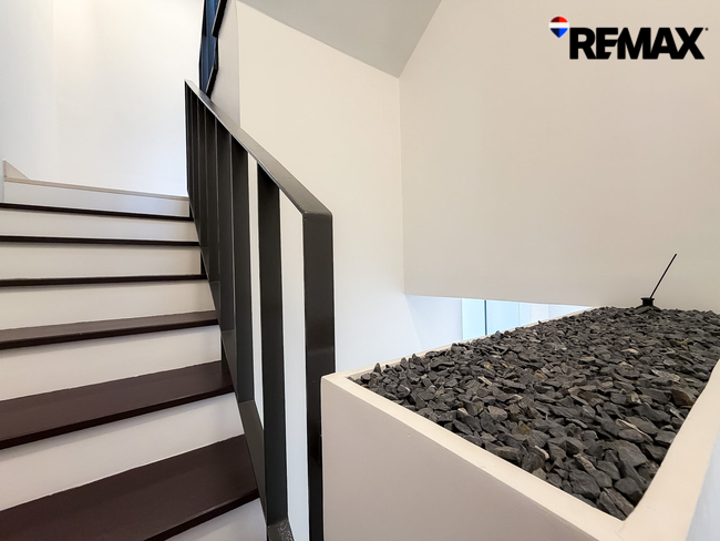 ทาวน์โฮมหรู 3.5 ชั้น The Cabinet 29 (เดอะ คาบิเน็ต ทเวนตีไนน์) ถนนประเสริฐมนูกิจ-รามอินทรา - เกษตร-นวมินทร์ พื้นที่ใช้สอยกว่า 250 ตร.ม.