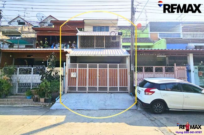 ขายทาวน์เฮ้าส์ 3 ชั้น ถนนเอกชัย ม.ขวัญมงคล 25 ตร.วา ปรับปรุงใหม่ 2569 ทาสี ปูพื้นปาร์เก้ ต่อเติมเต็มเนื้อที่ เปลี่ยนสาธารณูปโภคใหม่ ทั้งหมดนี้คุณจะได้รับในราคา 3.29 ล้านบาท คุ้มค่าเกินราคา !!