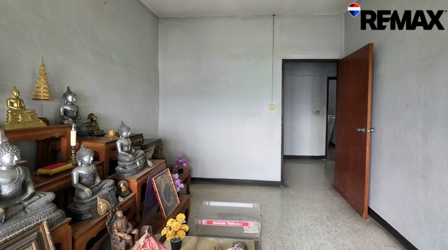 มาใหม่! Townhome พระราม2 ซ.47 พระราม2 ใกล้เซนทรัลพระราม 2, หลังบ้านติดลำกระโดง เนื้อที่ 23.4 ตร.วา [ไม่เสียค่าส่วนกลาง] เพียง :: 2.1 ล้านเท่านั้น เข้าออกได้หลายทางพระราม 2 47, 43 อนามัยงามเจริญ ซ.7