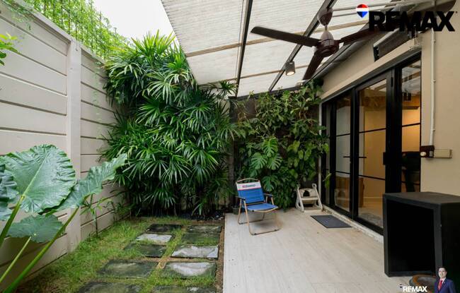 Town Avenue Cocos ทาวน์โฮมจาก Sansiri 23 ตร.วา [บ้านคนทำ Built in, มาใน Style Cocktail Lounge : Inspired Hospitality Style] และสวนหลังบ้าน พระราม2 ซอย 50 ใกล้ Central [ราคาพิเศษ!!] (Exclusive Listing)