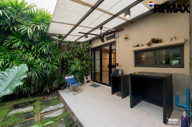 Town Avenue Cocos ทาวน์โฮมจาก Sansiri 23 ตร.วา [บ้านคนทำ Built in, มาใน Style Cocktail Lounge : Inspired Hospitality Style] และสวนหลังบ้าน พระราม2 ซอย 50 ใกล้ Central [ราคาพิเศษ!!] (Exclusive Listing)