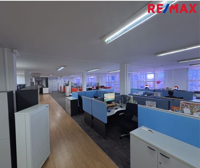 [PREMIUM SALE] ขายอาคารพาณิชย์ 6 คูหา 329 ตร.ว. ติดถนนศรีนครินทร์ / 6-Unit Commercial Building | 329 Sq. Wah | Srinakarin Main Road